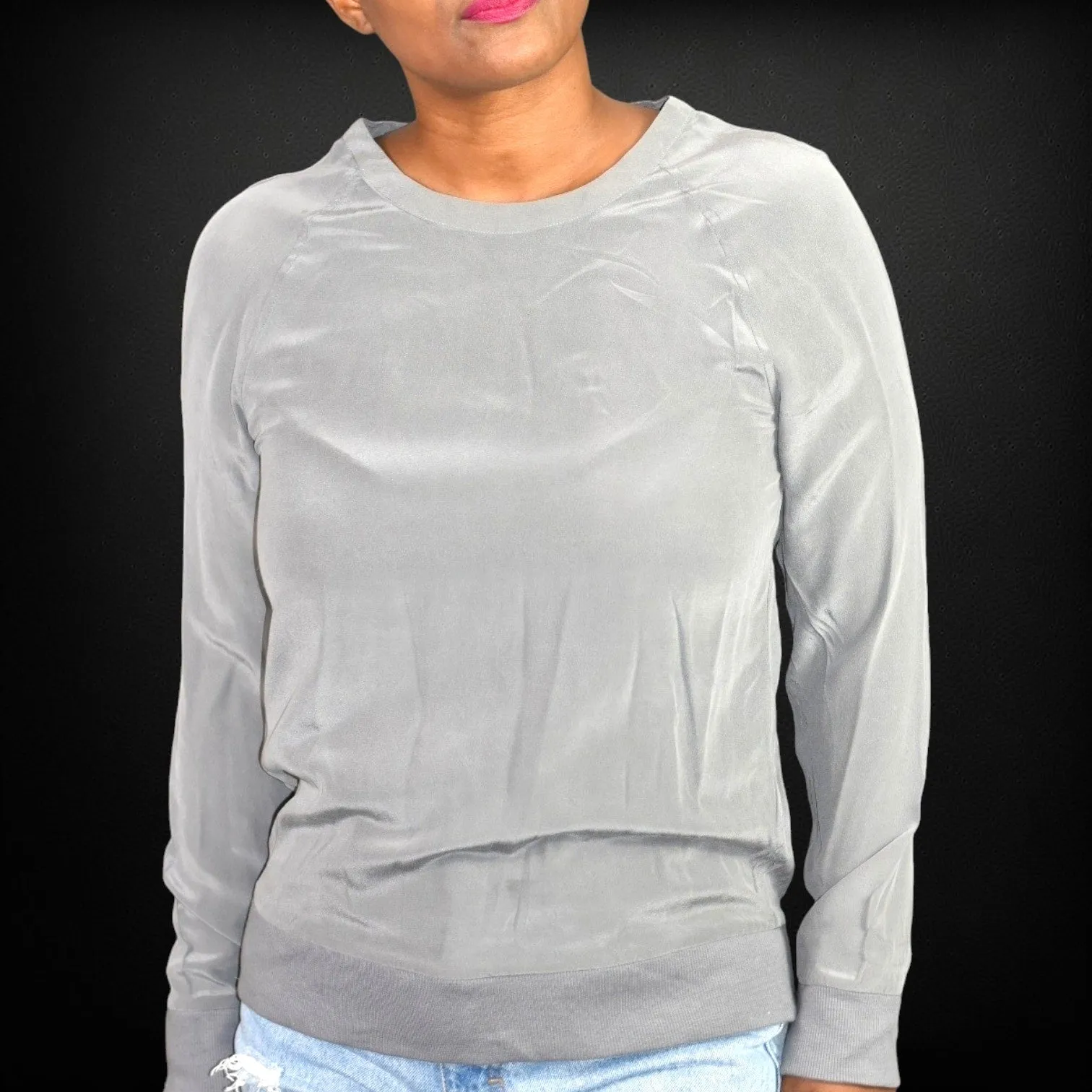 Equipment Femme Silk Crewneck Top Grey Blouse Long Sleeve Basic Pullover Size XS