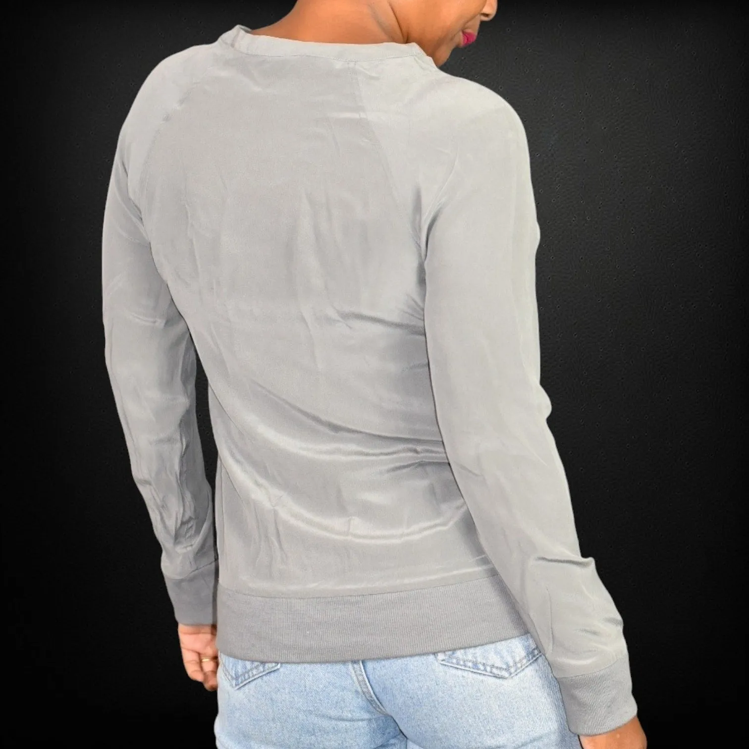 Equipment Femme Silk Crewneck Top Grey Blouse Long Sleeve Basic Pullover Size XS