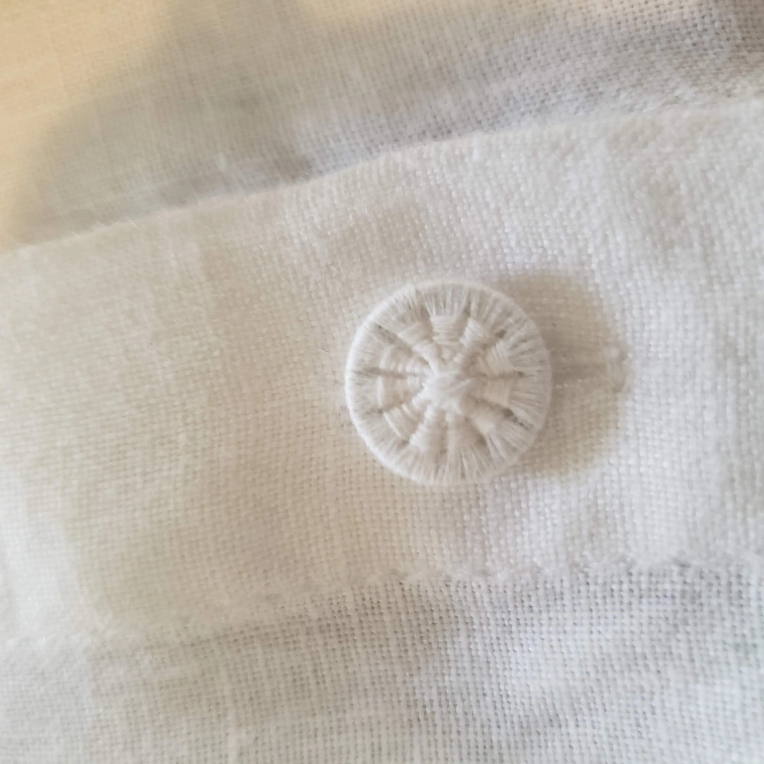 Flax White Top Size Large