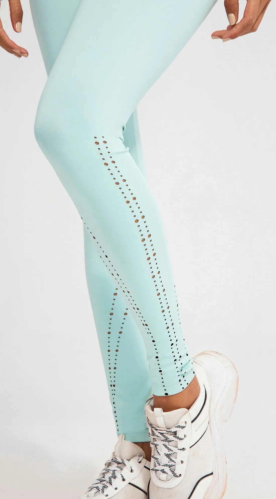 HIGH WAIST LEGGINGS WITH CUTOUTS