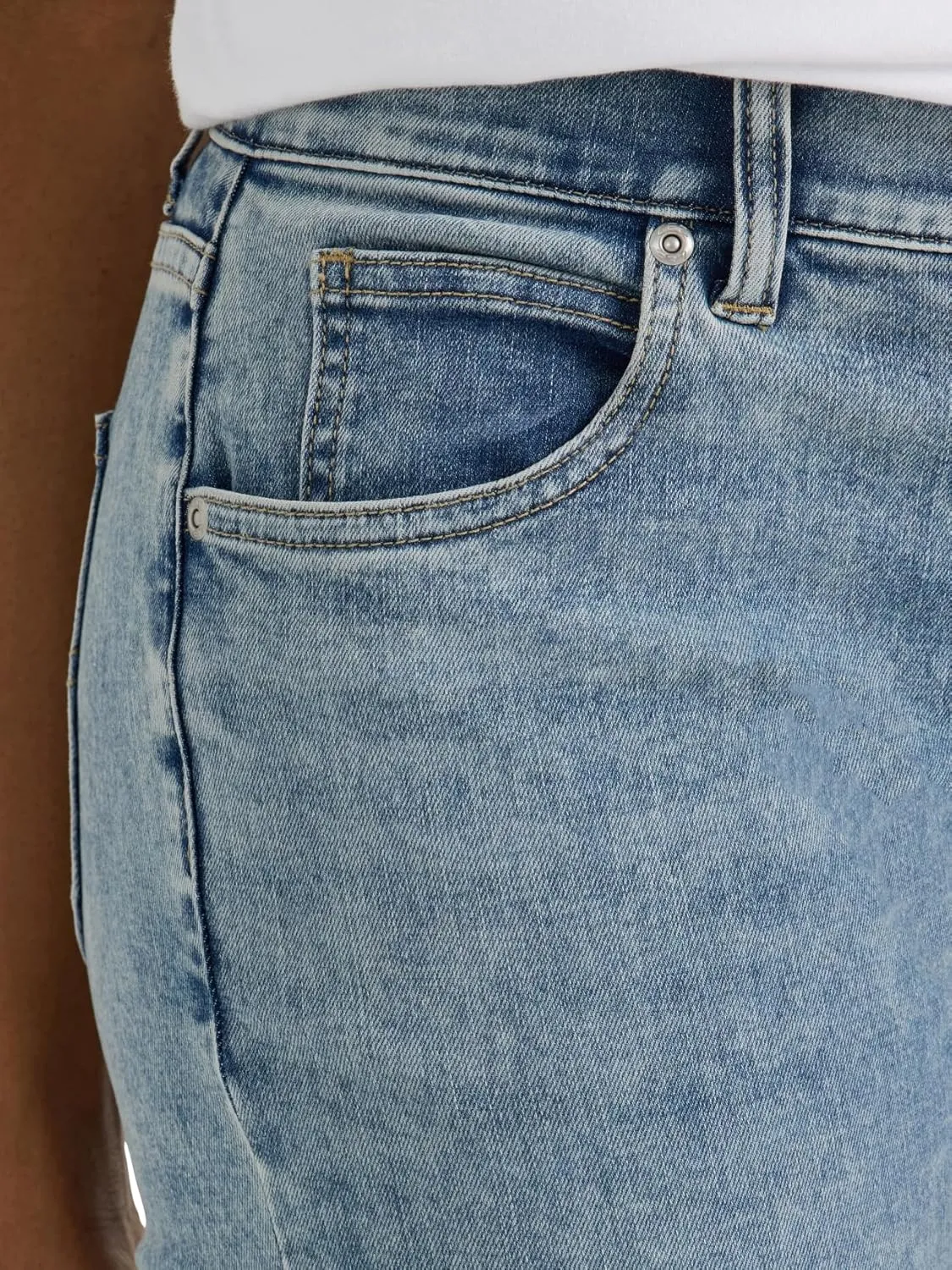 Lee Women's Ultra Lux Comfort with Flex Motion Slim Straight Jean with Ever Fit