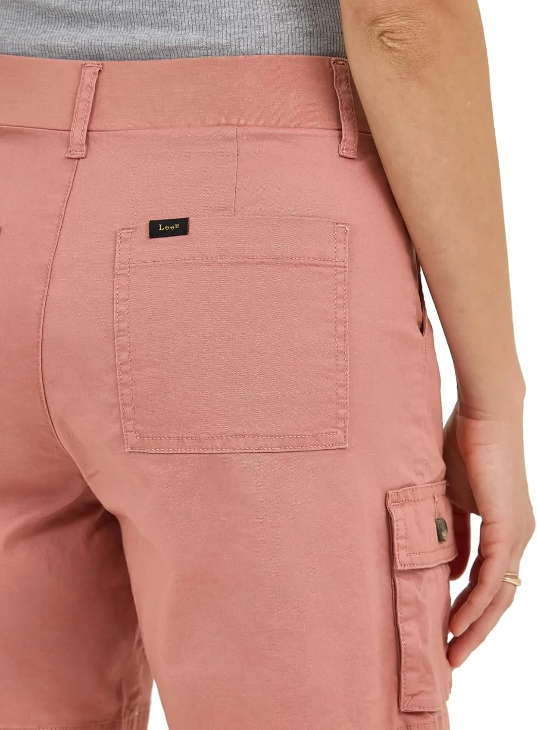 Lee Women's Ultra Lux Comfort with Flex-To-Go Cargo Short
