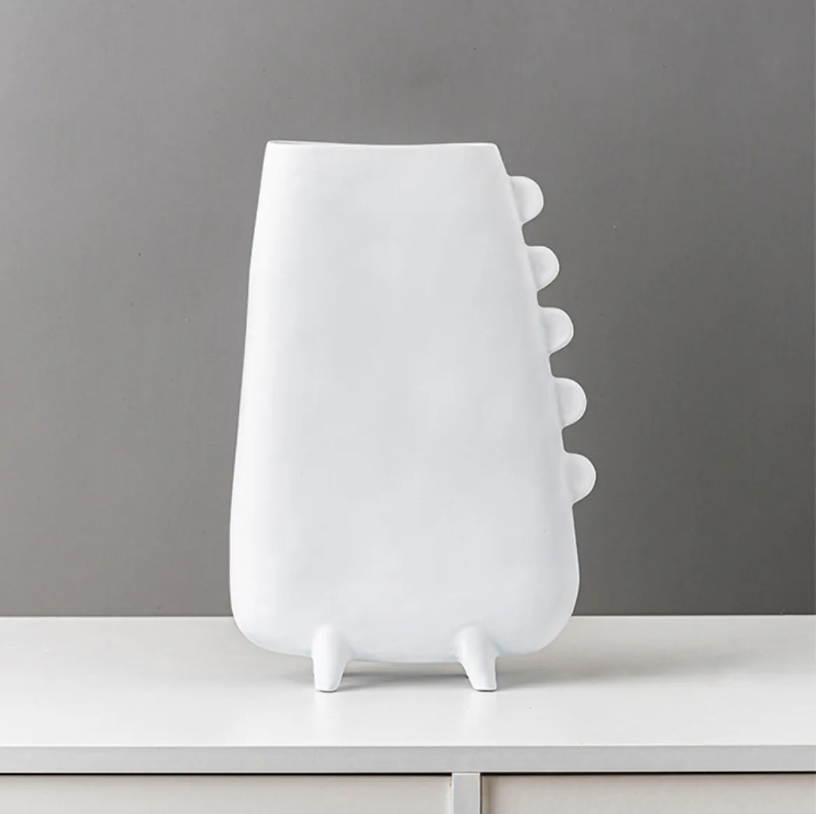 Minimalist Black & White Ceramic Table Vase