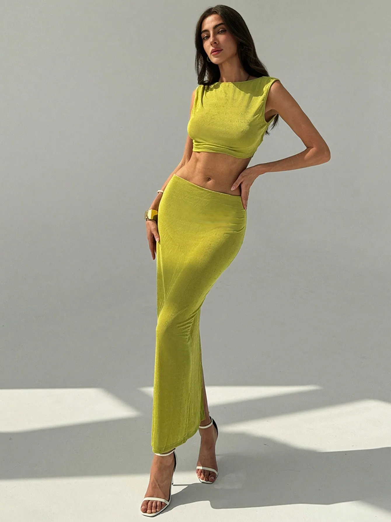 Minimalist Tight Sleeveless Green Backless Open Back Top & Green Bodycon Long Skirt Women's Two-Piece Set