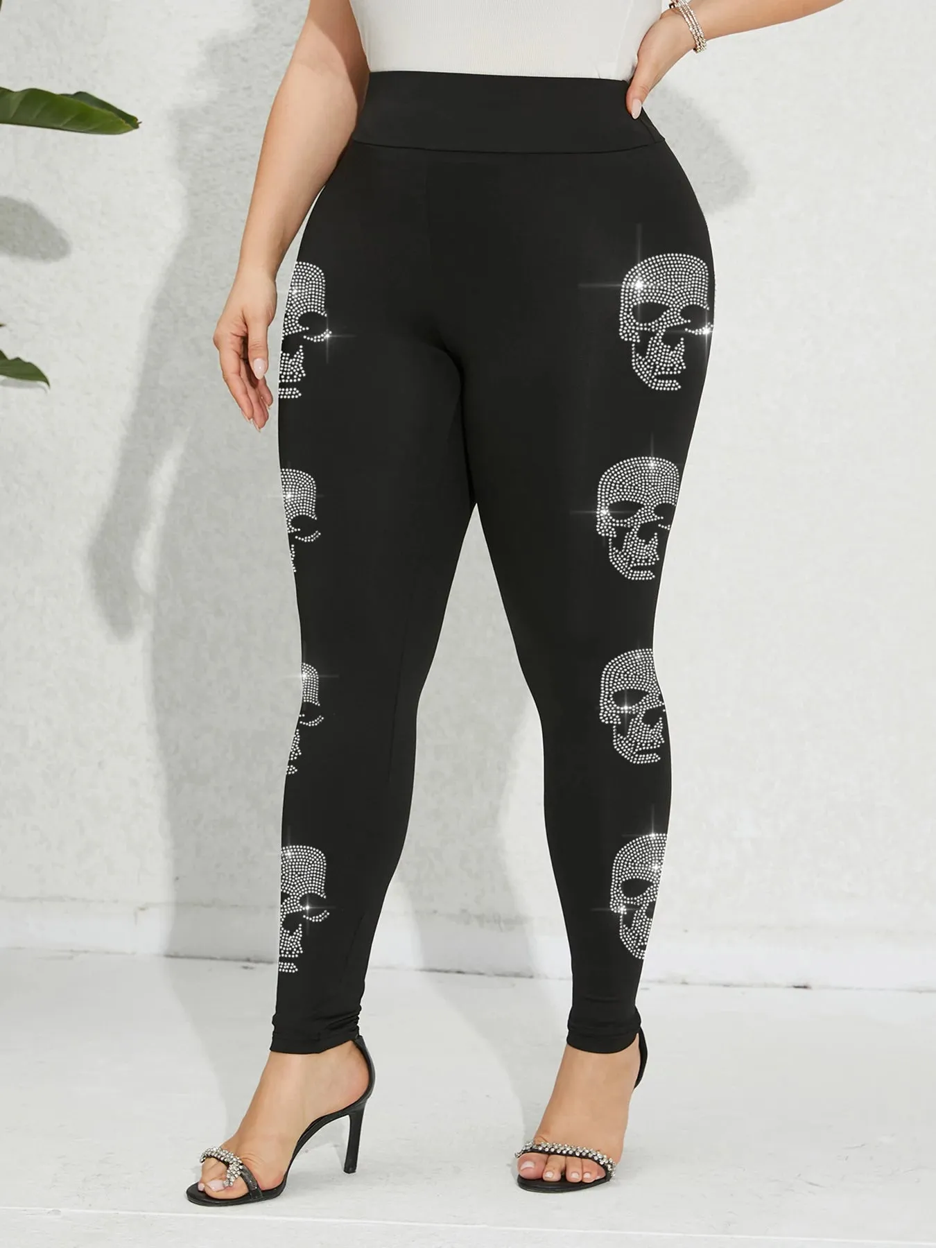 Plus Size Skeleton Rhinestone Leggings for Women – Casual Gym Tights with High Elasticity