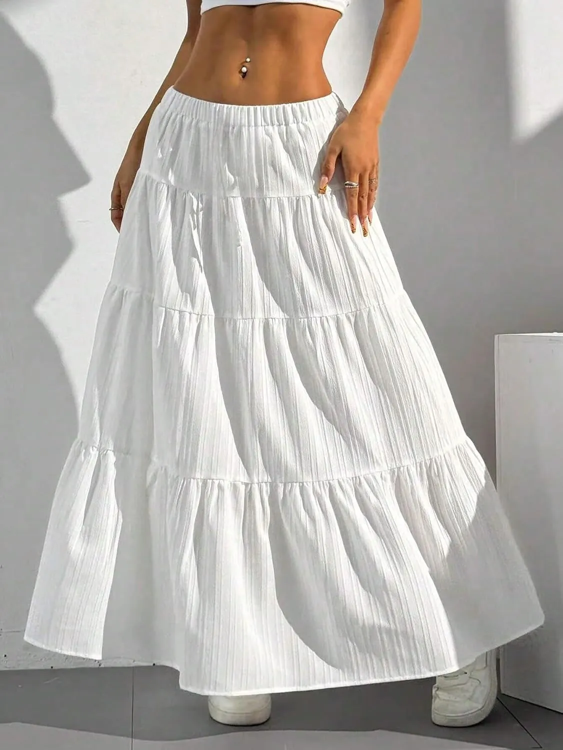 Women's Flowy Maxi Skirt Boho Flared Ruffle Elastic High Waisted Pleated Tiered Summer Long Skirts with Pockets