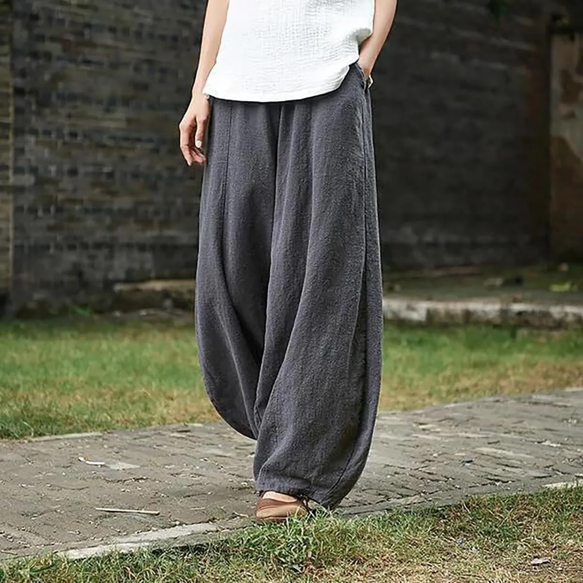 ZOCAVIA Women's Cotton Linen Pants Casual Elastic Waist Baggy Harem Pants Japanese Pants Loose Lantern Trouser with Pockets